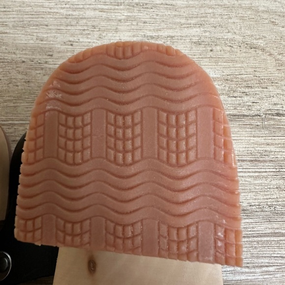 NWT Kurier Charlie Mary Jane Clogs Shoes - Picture 5 of 9